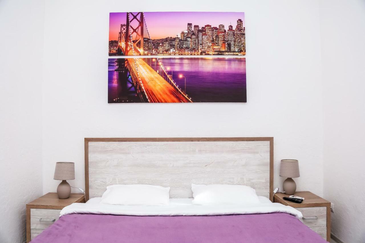 Square Apartments オデッサ エクステリア 写真